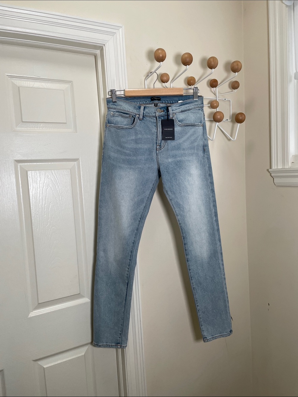 Club Monaco  NWT Super Slim Denim Jeans Light Wash 29x30